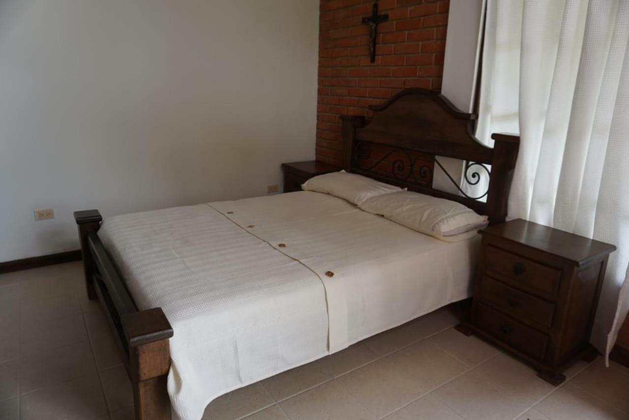 Hostal Suna Vito Пуэрто-Асис Экстерьер фото