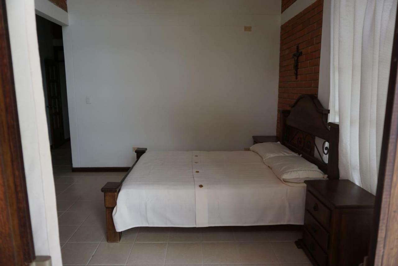 Hostal Suna Vito Пуэрто-Асис Экстерьер фото